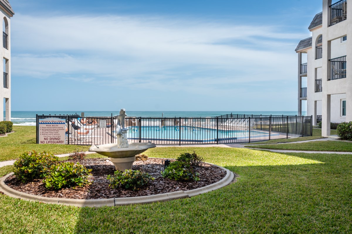 Shore Villas Condominiums - Outdoor landscape